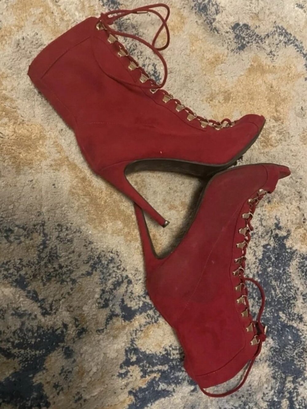 Heels size 8